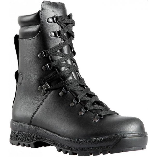 Shoes PROFI TREK PLUS